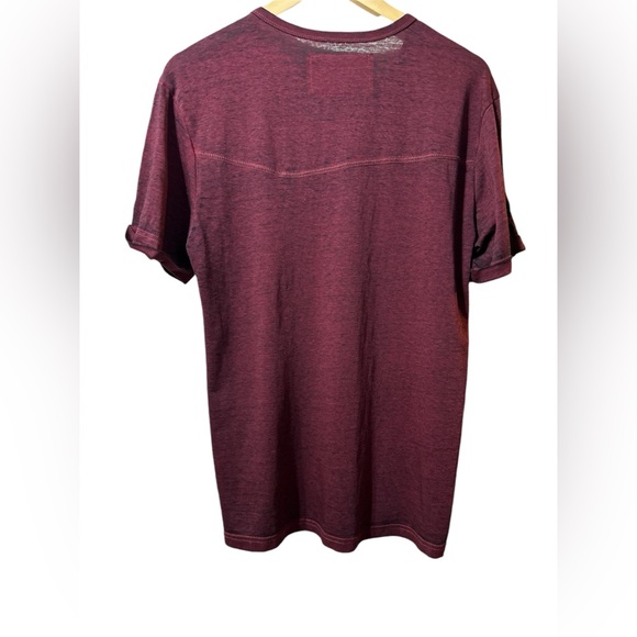 Buckle Black Burnout Men’s T-Shirts Maroon Size M - Picture 2 of 11